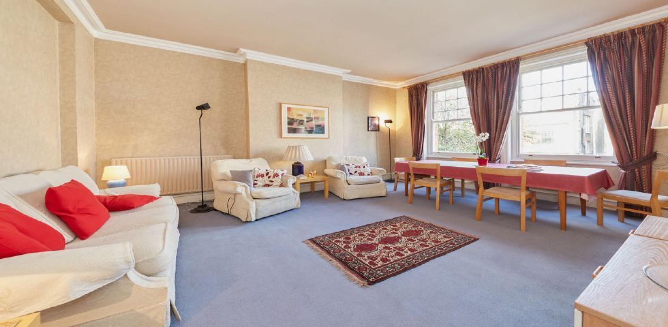 			3 Bedroom, 1 bath, 1 reception Flat			 Aberdare Gardens, WEST HAMPSTEAD